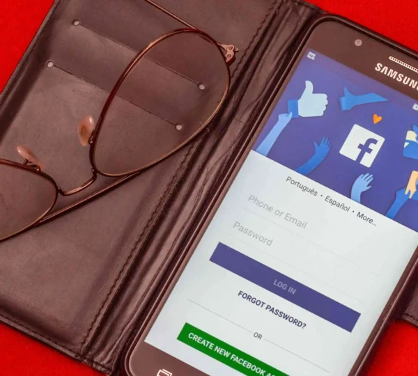 facebook-meta